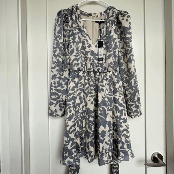 NWT BCBGMAXAZRIA Blush Multi Cocktail Fit & Flare Long Sleeve Mini Dress Size 4 - Picture 9 of 14